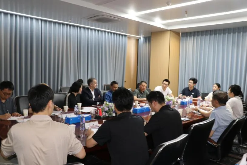 學院匯聚了一批醫療儀器設計、智能醫療裝備等領域的頂尖科研團隊